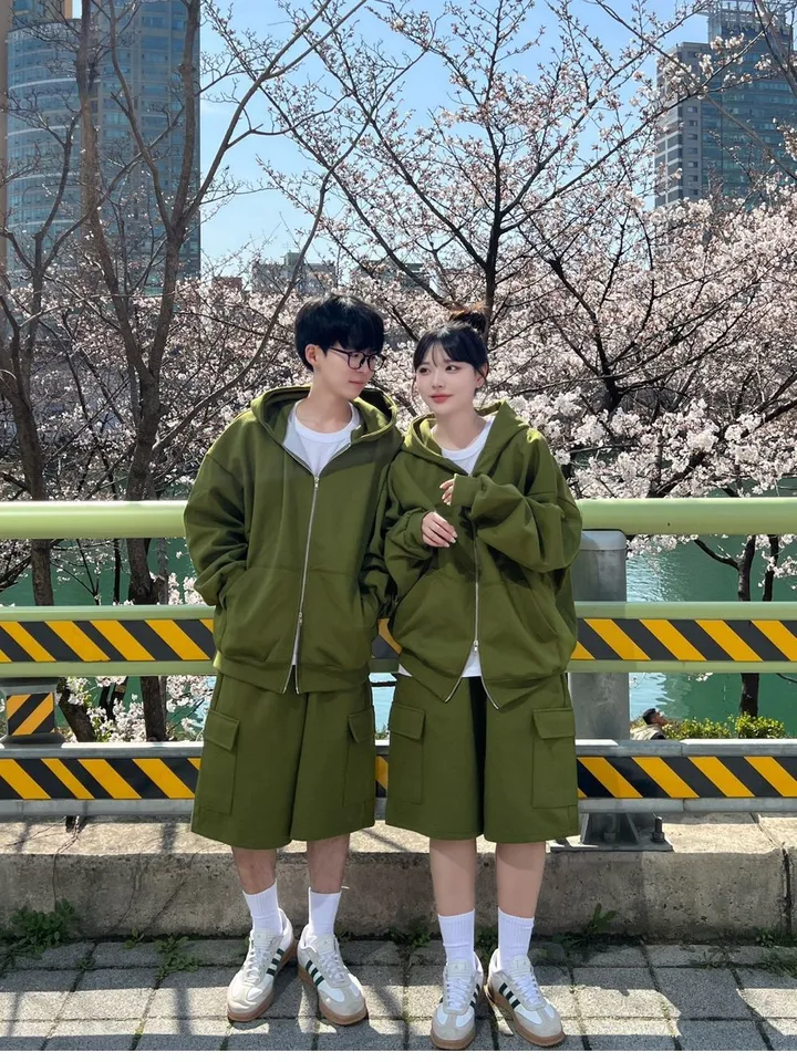 🌼당일출고🌼💗2000장 돌파💗[고퀄 핏대박/7Color/신상] 빅사이즈 투웨이 후드집업 카고 버뮤다 팬츠 트레이닝 세트 커플룩 시밀러룩 오버핏 꾸안꾸 트레이닝복 상세 이미지 24