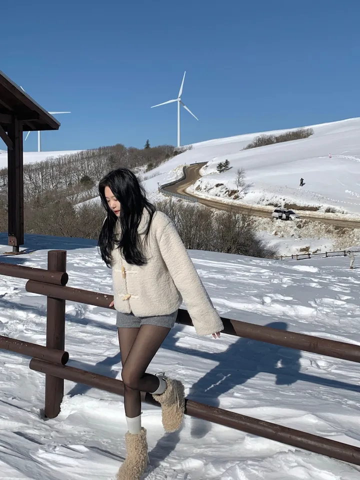 [오늘출발/주문폭주] 폴 앙고라 마이크로팬츠 숏팬츠 핫팬츠 니트바지 겨울신상 겨울재진행 (2color) 상세 이미지 33