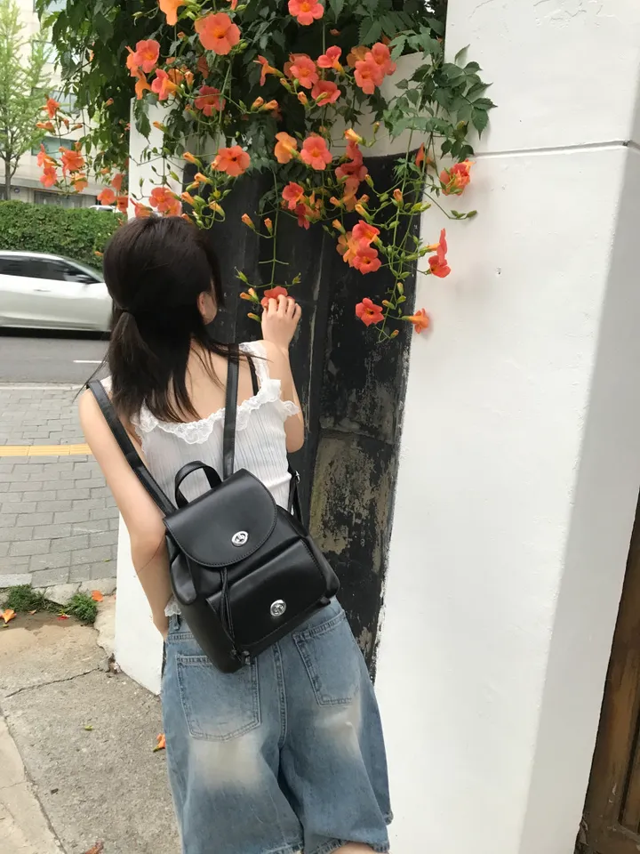 블랙 레더 미니 백팩 상세 이미지 13