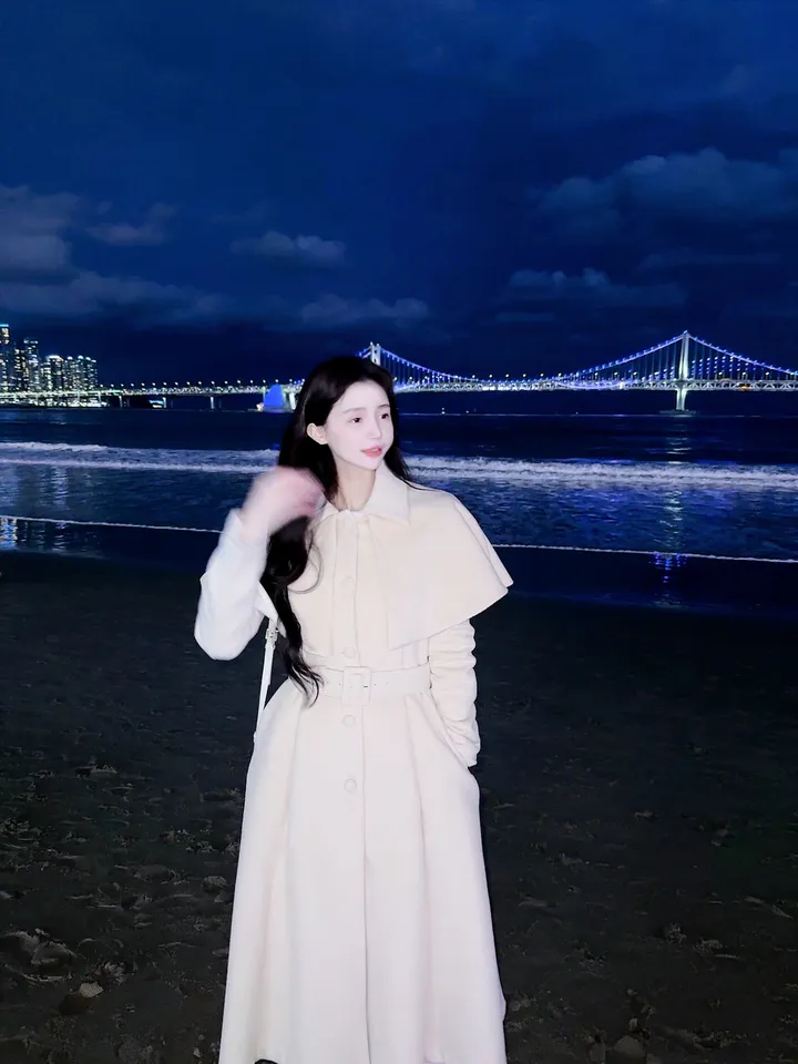 [빠른배송💗/기획특가💗] 벨 블랑쉬 케이프 스노우 아이보리 벨트 플레어 롱 코트 (high quality - 아이,핑크 고퀄리티 겨울 한겨울 방한 연말룩 페이크퍼 에코퍼) 상세 이미지 19