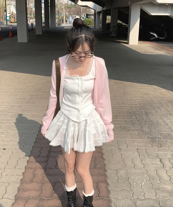 [데일리🫧벚꽃룩] 부코 펜던트 브이넥 니트 가디건 봄 가을 / 벚꽃룩 개강룩 데이트룩 여름가디건 여름니트 클래식블랑 상세 이미지 26