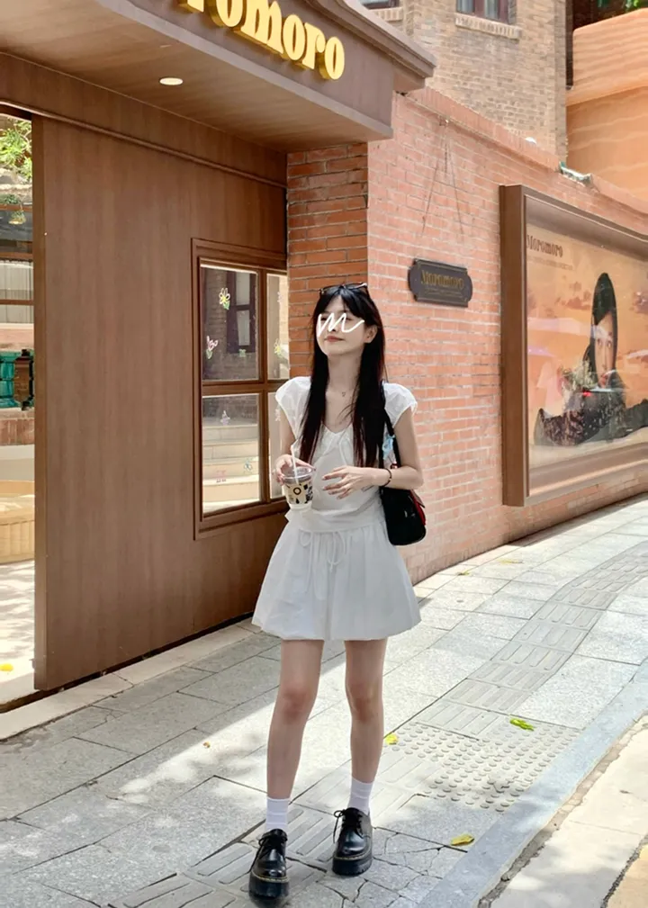 [봄신상💗/2pc세트]퓨어블 셔링 브이넥 블라우스 + 펌킨 스커트 투피스 코디set 상세 이미지 9