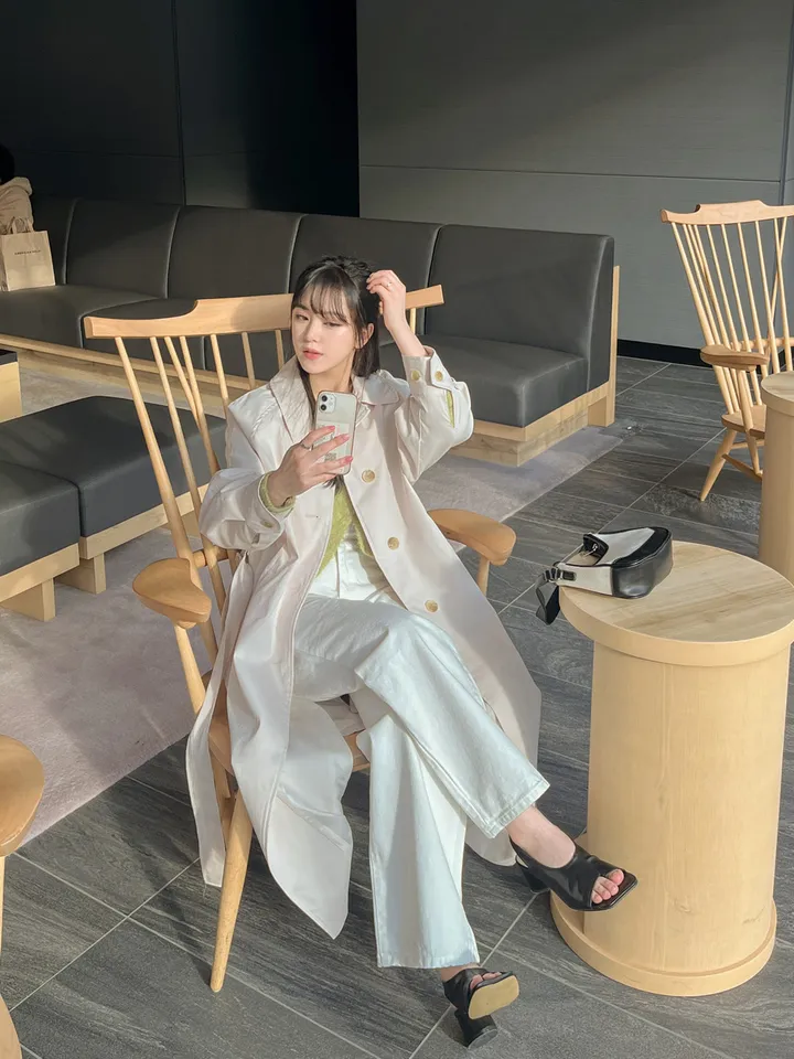 [여리루즈핏💚실물보장!] 솔잎 모헤어 브이넥 단추 레이어드 세미 크롭 니트 가디건 투버튼 앙고라 볼레로 봄 아우터 4COL 상세 이미지 10