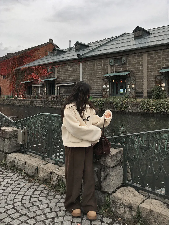 [왕따뜻🤎몽글몽글 *떡볶이코트* 양털 떡볶이자켓 겨울자켓 연말룩] 몽실양털떡볶이코트 상세 이미지 20
