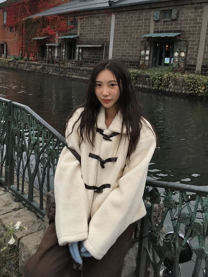 [왕따뜻🤎몽글몽글 *떡볶이코트* 양털 떡볶이자켓 겨울자켓 연말룩] 몽실양털떡볶이코트 상세 이미지 16