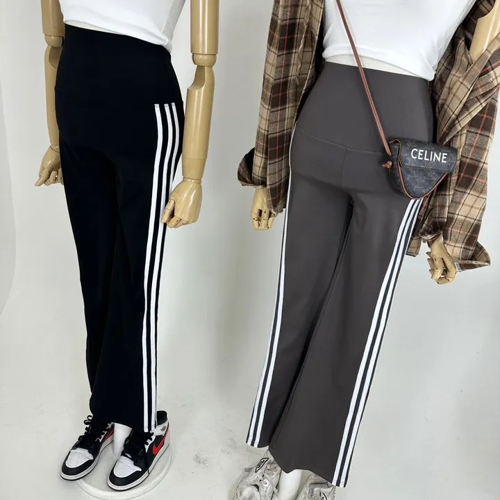 [최저가/몸매보정/데일리/운동/헬스/필라테스/코디추천] 하이 쫀쫀 스판 삼선 배색 트랙 라인 부츠컷 밴딩 레깅스 (2COLOR) 상세 이미지 7