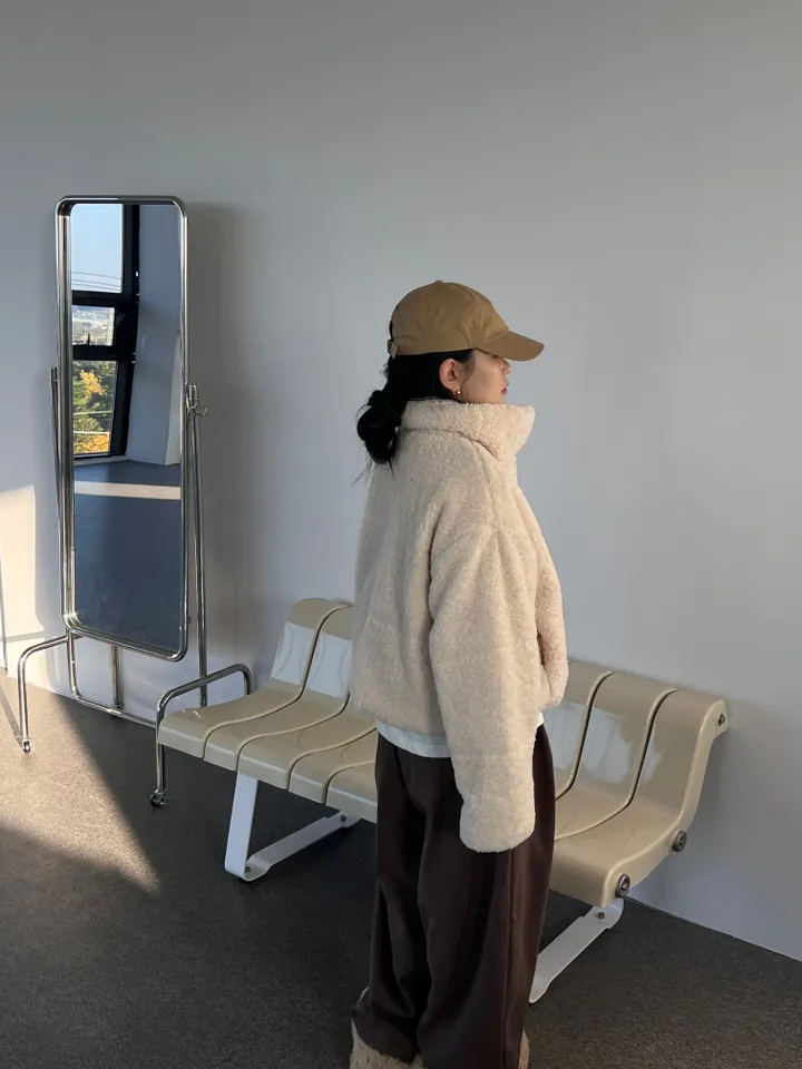 교복템 - 뽀글이 크롭 하이넥 양털패딩 - 점퍼 상세 이미지 41