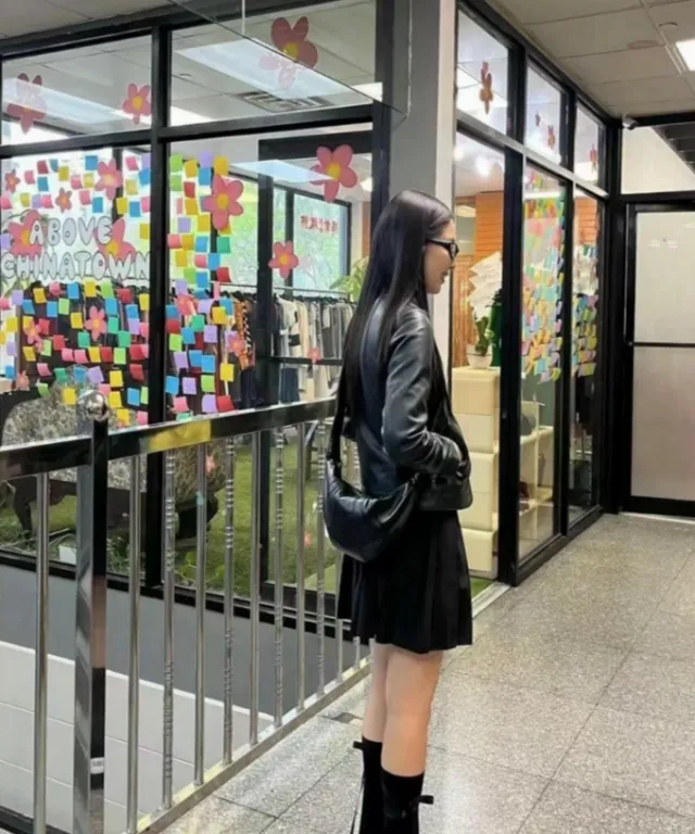 크로와상 백 가방 대학생 수납력좋은 데일리백 숄더백 4가지색상