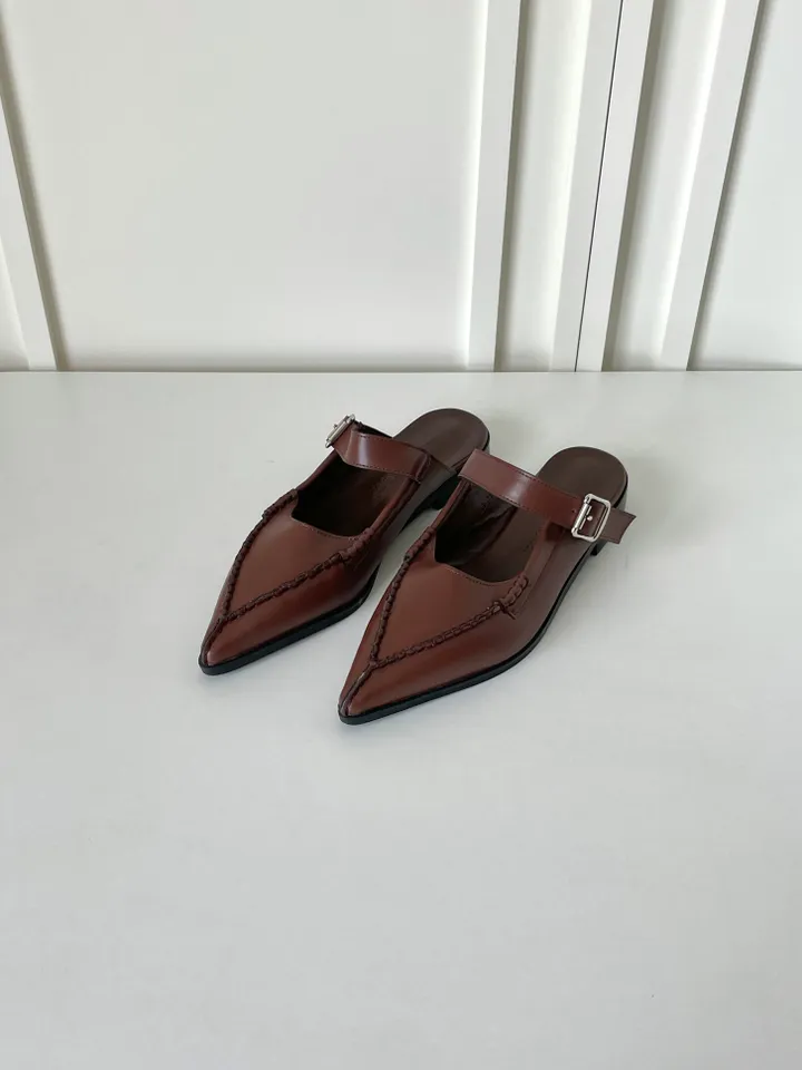 [굽1.5cm] 코세르 블로퍼 (3color) / 뮬 슬리퍼 로퍼 구두 단화 플랫 뾰족코 브이코 버클 사무실 상세 이미지 9