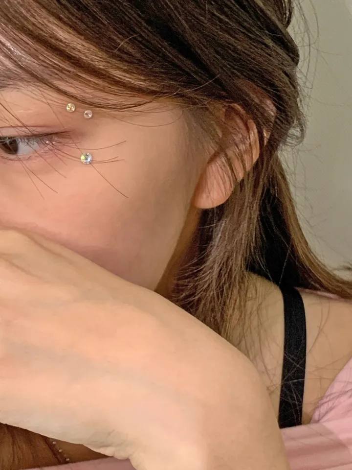[ 당일출고 / 10type ] 비쥬얼아트 페스티벌 반짝이 워터밤 흠뻑쇼 파티 얼굴 페이스 아트 보석 파츠 펄 포인트 크리스마스 스티커 *2개 이상 구매 시 할인 상세 이미지 8