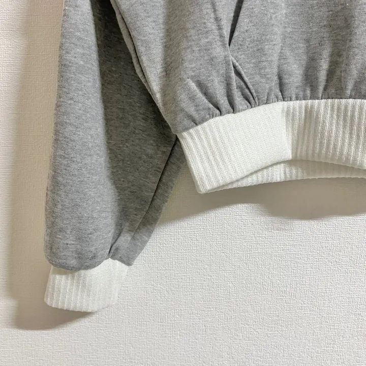 집앞 나갈때 툭걸치기 좋은, 골지 크롭 배색집업 후드 -4col 상세 이미지 15