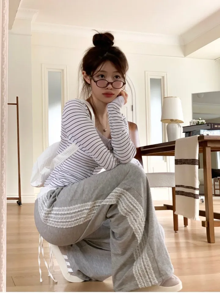 [일체형🤍-3kg]키에리 일체형 마린 스트라이프 슬림핏 배색 가디건 4color 상세 이미지 27