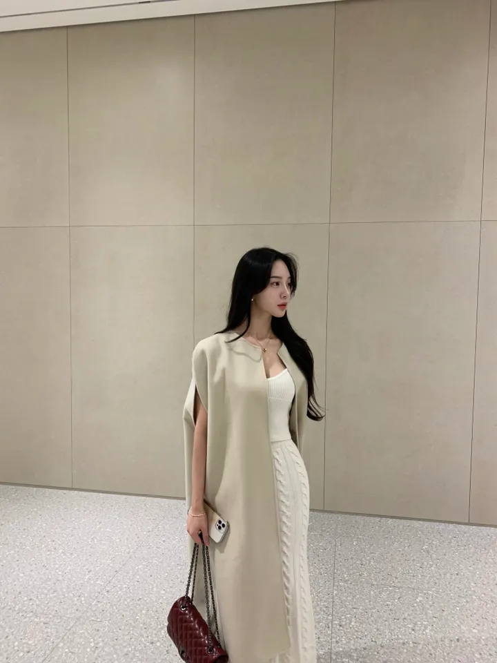 [페미닌, 고급] 케이프 판쵸 롱 코트 상세 이미지 1