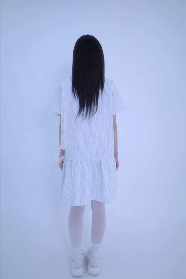 드레스 모델 착용 이미지-S3L7