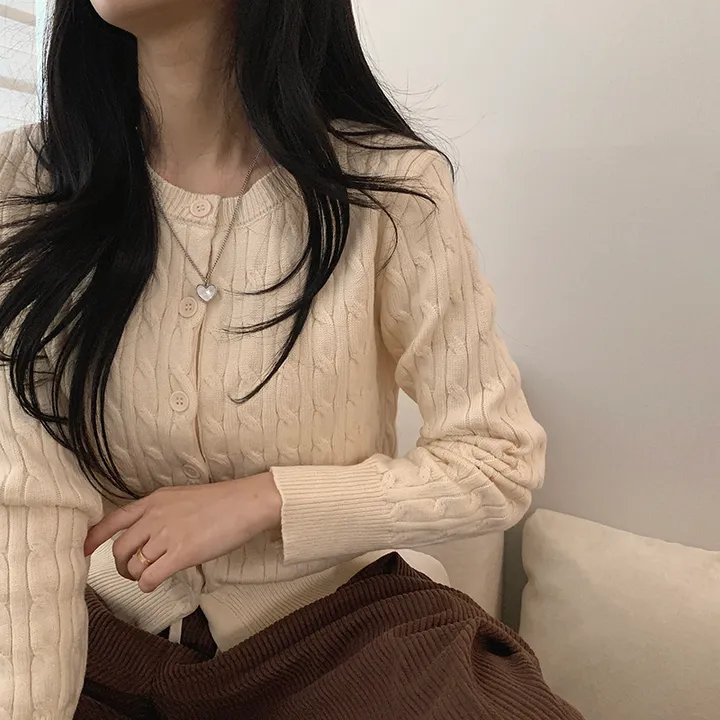 묶음할인🤍[겨울⛄️] 리즈 꽈배기 라운드 니트 가디건 상세 이미지 21