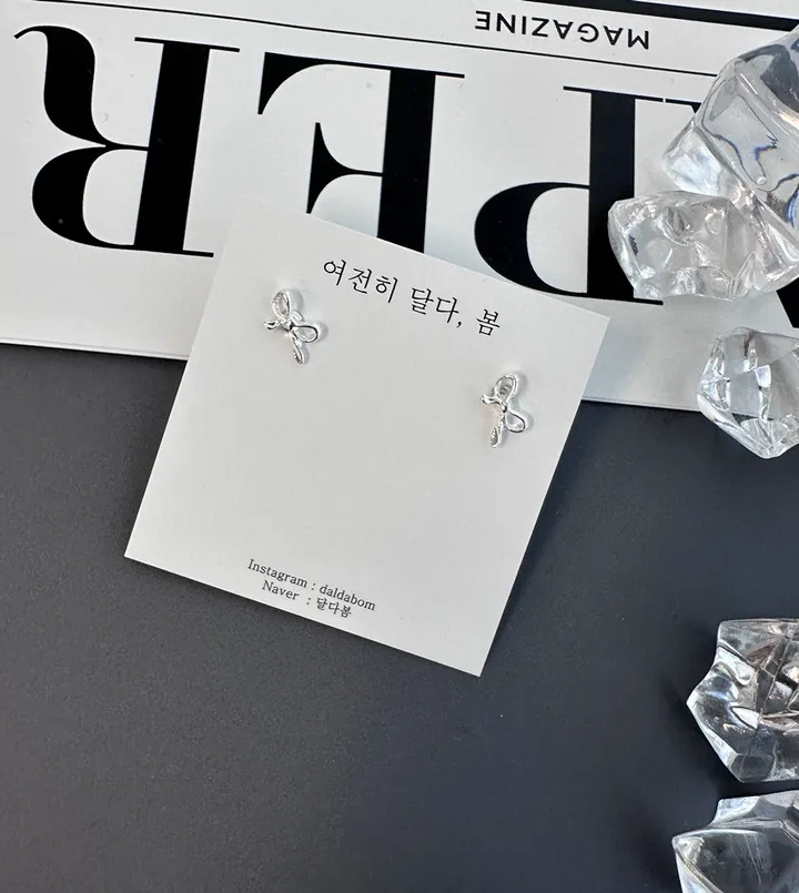 ❤[1,900원 오늘만🔥/당일]❤ 목걸이 귀걸이 집게핀 반지 리본 진주 발레코어 은색 금색 실버 골드 나비 하트 친구 생일 선물 학생 우정 커플 초커 목걸이 상세 이미지 79