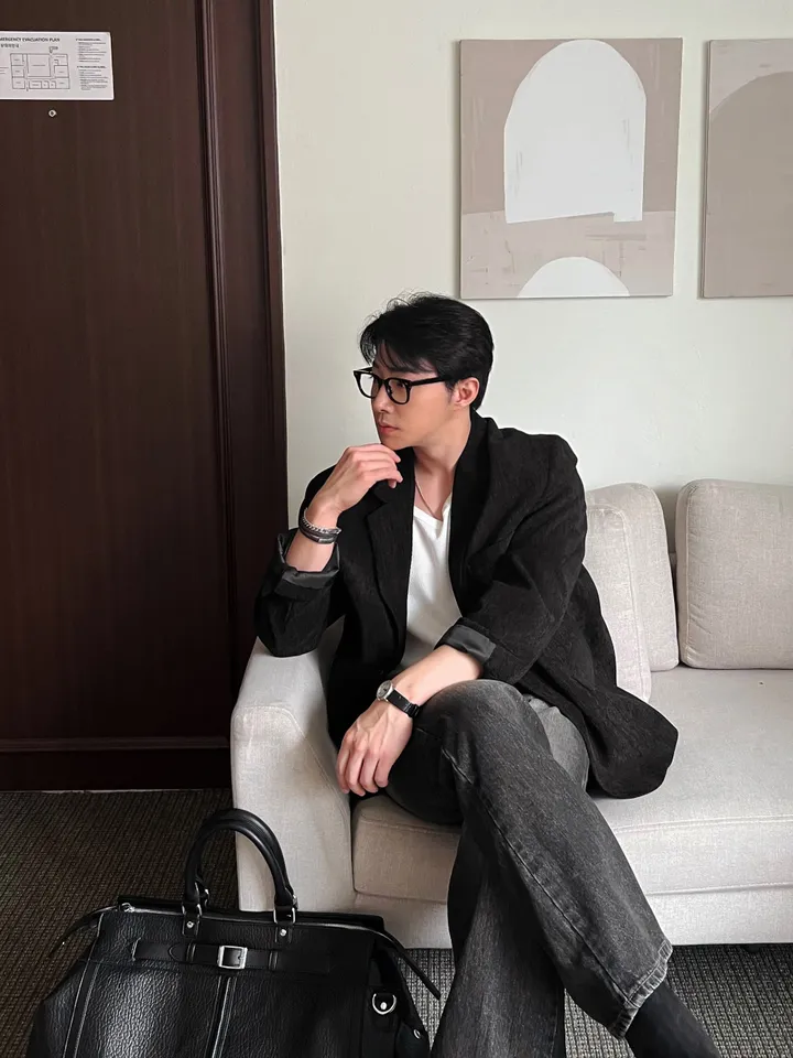 소가죽 원형 손목시계 사각 소가죽 데일리 심플 가죽시계 메탈 레더 남친룩 하객룩 봄 가을 상세 이미지 28