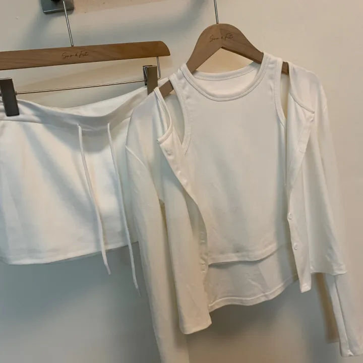 [7일간 6천원할인] [공항룩3세트] *DM폭주* 치마바지 쓰리피스 고퀄리티 나시 가디건 세트 로우 미니스커트 여행룩 공항룩 투피스 쓰리피스 셋업 상세 이미지 15