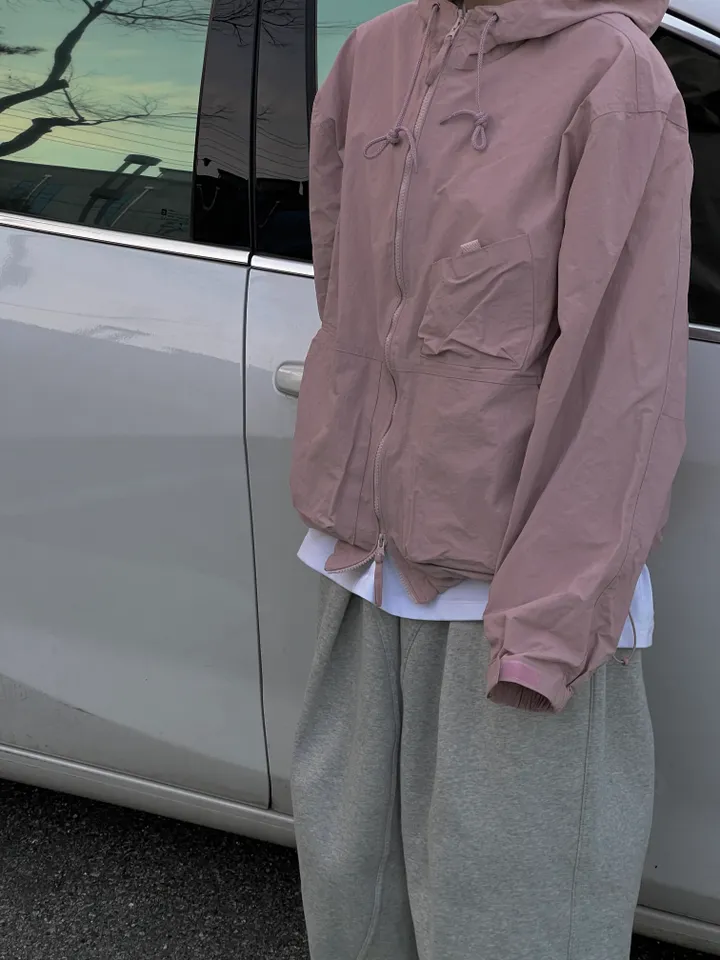 -  남녀공용 탄탄 비비 포켓 오버핏 바람막이 - 상세 이미지 42