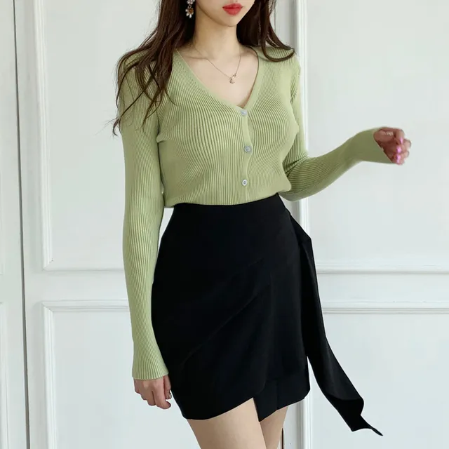 [묶음할인] 소프트 촉감 브이넥 글램핏 골지 가디건 ﻿아이보리 베이지 블랙 연두 소라 핑크 연보라 와인 카키 겨자 에메랄드 개강룩 새내기룩 봄 벚꽃룩 꽃놀이룩 개강여신 상세 이미지 44