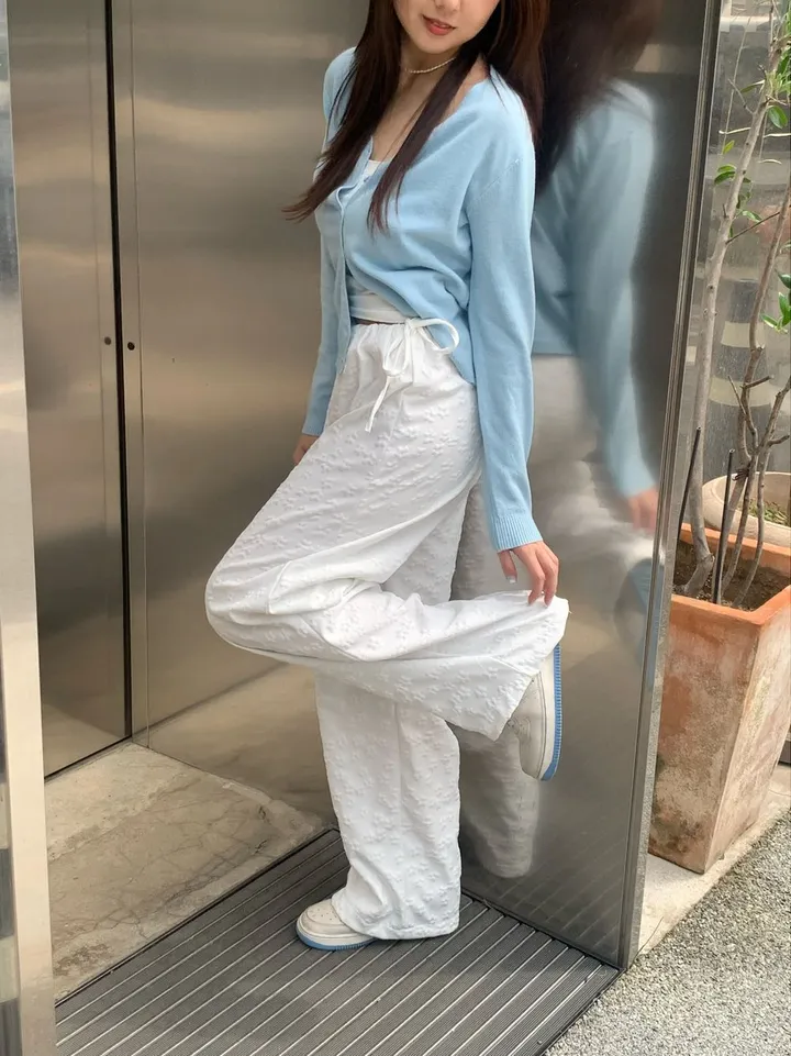 당일발송🔥메르디 브이넥 긴팔 니트 가디건 노랑 레드 화이트 블랙 봄 여름 가을  루즈핏 상세 이미지 70