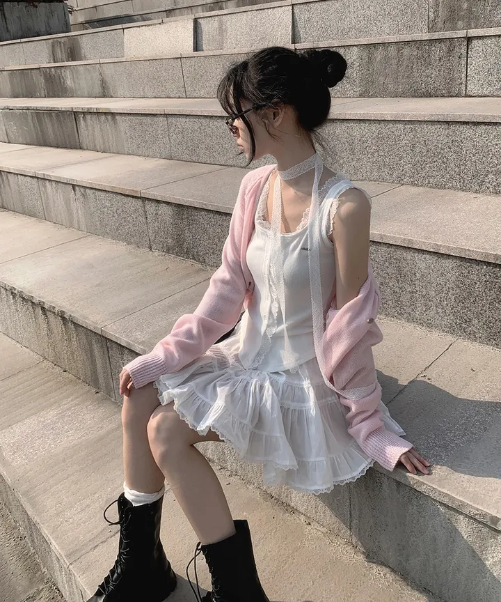 [데일리🫧벚꽃룩] 부코 펜던트 브이넥 니트 가디건 봄 가을 / 벚꽃룩 개강룩 데이트룩 여름가디건 여름니트 클래식블랑 상세 이미지 38