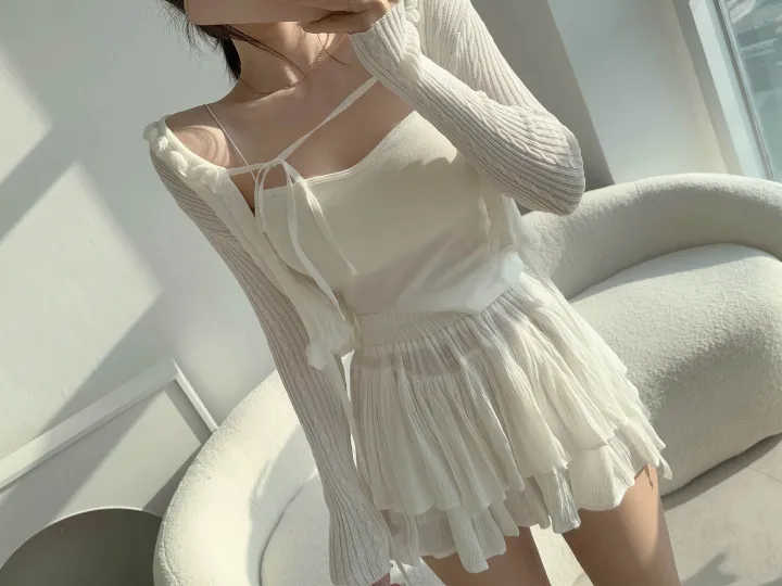 【핏보장-!】 여리여리 스트랩 끈 롱슬리브 프릴 꽈배기 부클 가디건 상세 이미지 27