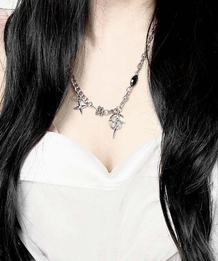 🖤BLACK CRESCENT MOON 블랙 샤인 초승달 체인 목걸이 상세 이미지 11