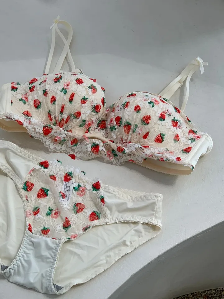 블랙프라속옷세트 뽕브라 왕뽕속옷 섹시 연말 크리스마스 스트랩 상세 이미지 31