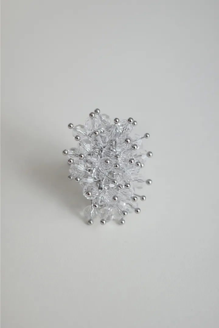 악세사리 화이트 색상 이미지-S1L40