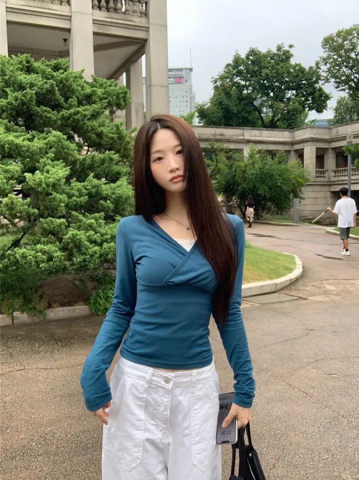 긴팔 티셔츠 모델 착용 이미지-S1L19