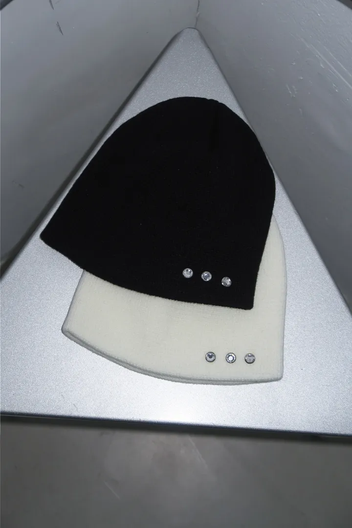 3 CUBIC STUD BEANIE / 3 큐빅 스터드 비니 상세 이미지 43