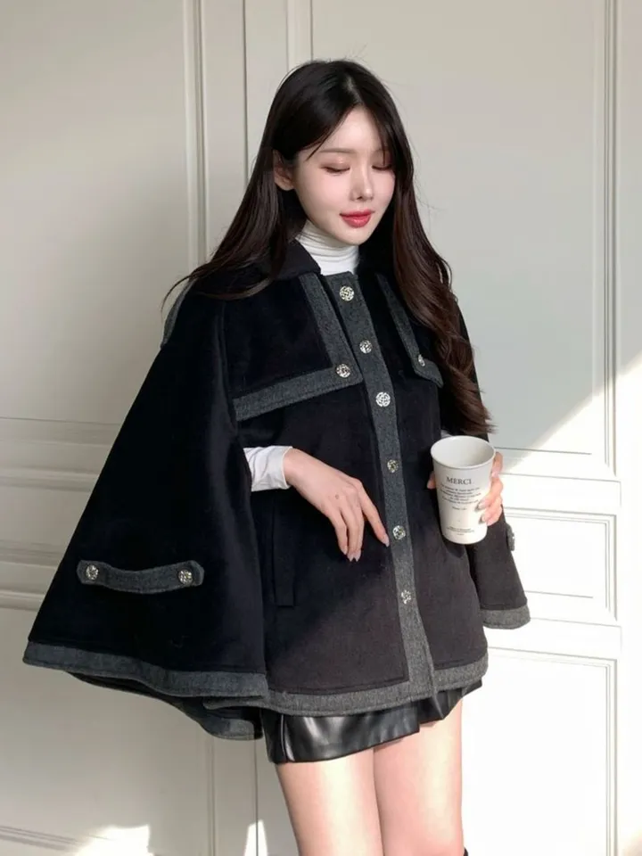[겨울아우터✨] 클래식 케이프코트 / 숏코트 모직코트 망토자켓 망토코트 연말룩 오버핏자켓 점퍼 겨울자켓 겨울점퍼 아우터 수입의류 배색자켓 핸드메이드코트 울코트 핸드메이드코트 밍크코트 퍼코트 퍼자켓 후리스 뽀글이 숏패딩 경량패딩 무스탕 양털코트 크리스마스 상세 이미지 41