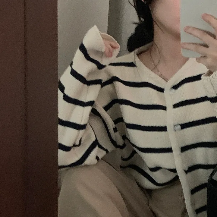 [데일리/꾸안꾸*.*] 파이 스트라이프 단가라 자켓 가디건 상세 이미지 18
