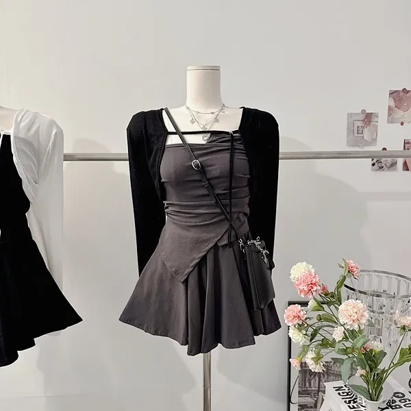 ❤️최저가❤️ *3pc [세트가격!/하이틴!] 펜시 스트랩 셔링나시 언발 사선 튜브탑 크롭나시 긴팔 크롭가디건 니트가디건 볼레로가디건 밴딩 A라인 플레어 미니스커트 여름투피스 세트 상세 이미지 11