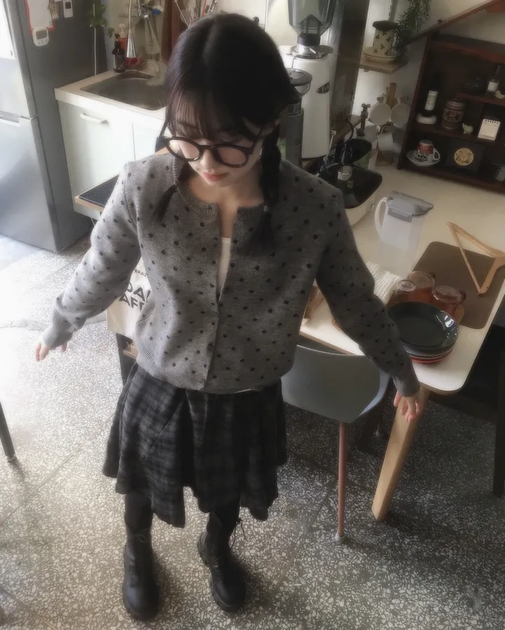 [모델소장/봄신상🖤] about dot knit cd 상세 이미지 19