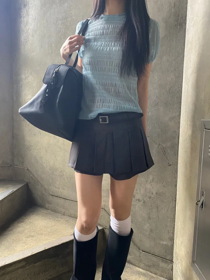반바지 모델 착용 이미지-S1L53
