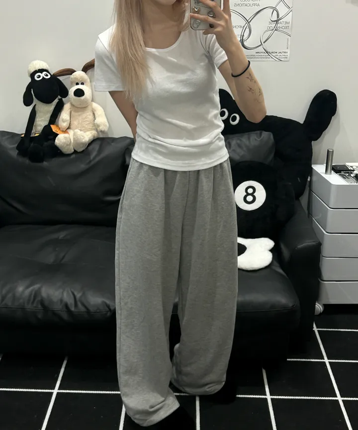 [🎀누적판매 2천장🎀] Butter slimfit u-neck short sleeve T 버터 슬림핏 유넥 반팔티 상세 이미지 9