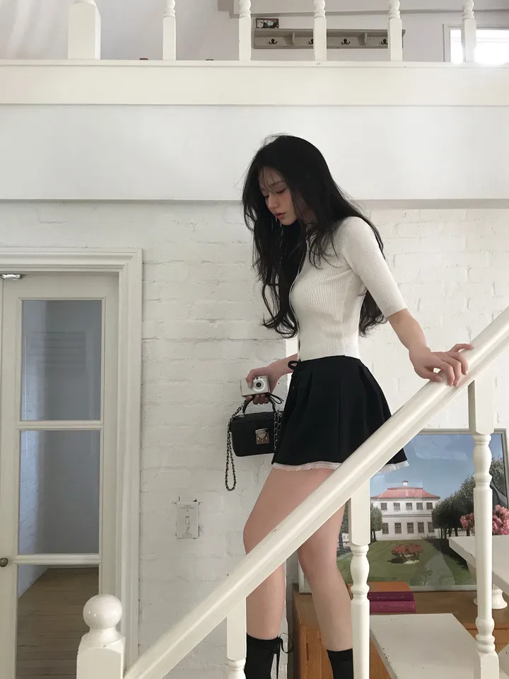 제티 브이넥 단추 반팔 가디건 상세 이미지 4