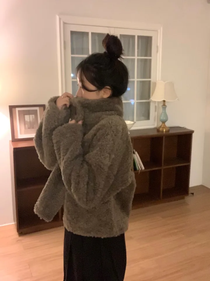 [문의폭주🐻] 베어 버튼 뽀글이 퍼 숏코트 자켓 / 누빔 코트 자켓 - 3color 상세 이미지 16