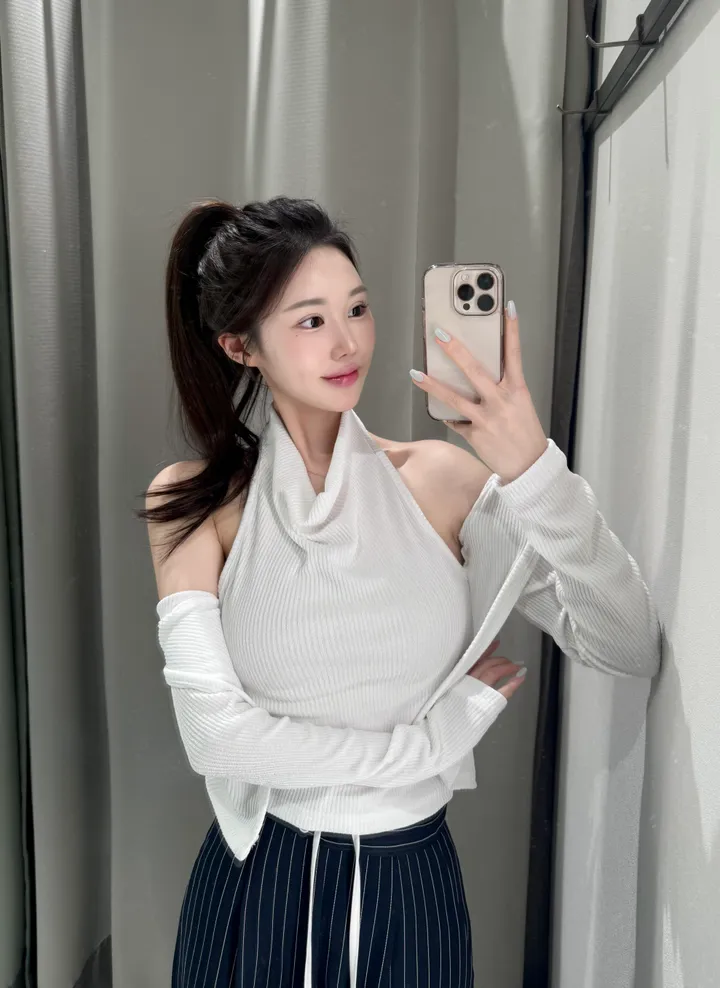 [국내고퀄] 글로우 홀터 나시 가디건 ( 3color ) 상세 이미지 11