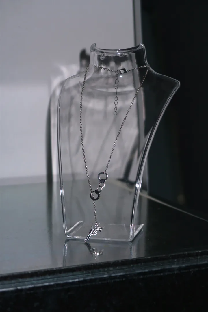 HANDCUFFS&GUN NECKLACE / 핸드커프스 앤 건 네크리스 상세 이미지 13
