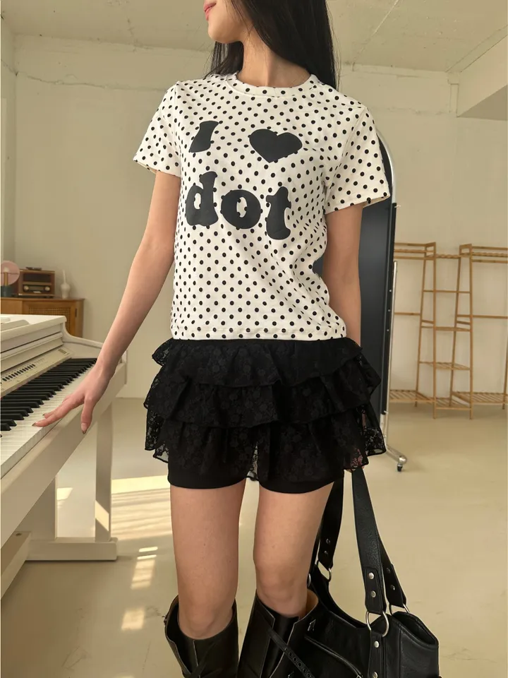 반팔 티셔츠 모델 착용 이미지-S1L56