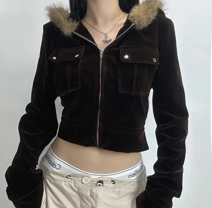 velvet fur hood  jacket- 벨벳 퍼 후드 자켓 2color (힙, 스트릿, 유니크, 크롭, y2k, 빈티지, 퍼, 집업, 후드집업) 상세 이미지 8