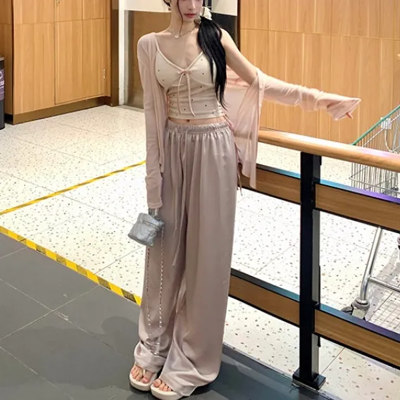 [여성스러움/청순SET] 도트 리본 크롭 나시 여리 긴팔 가디건 하이웨스트 트레이닝복 쓰리피스 세트 상세 이미지 9