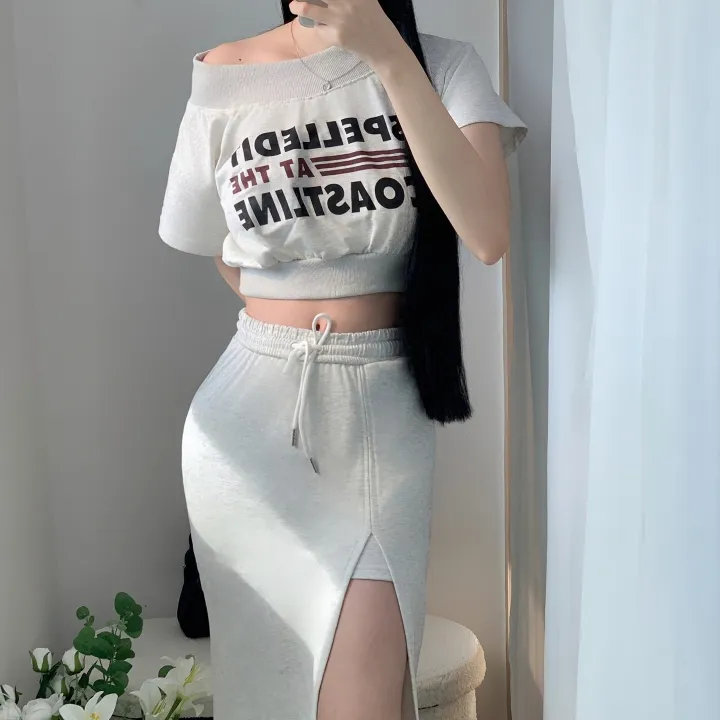 [신상🩷* 투피스] 슬림핏 오프숄더 레터링 허리밴딩 허리조절 스트링 섹시트임 치마바지 롱스커트 투피스세트 트레이닝세트 / 데일리룩 / 트윈룩 / 캐주얼룩 / 꾸안꾸룩 / 여름룩 상세 이미지 6