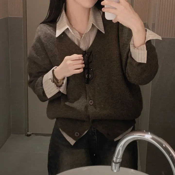 [인생가디건🤍]극여리 루즈핏 울 브이넥 니트 가디건 - 8color 상세 이미지 47