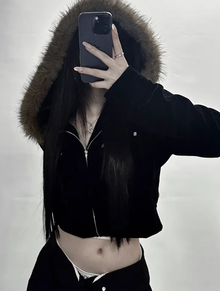 velvet fur hood  jacket- 벨벳 퍼 후드 자켓 2color (힙, 스트릿, 유니크, 크롭, y2k, 빈티지, 퍼, 집업, 후드집업) 상세 이미지 23