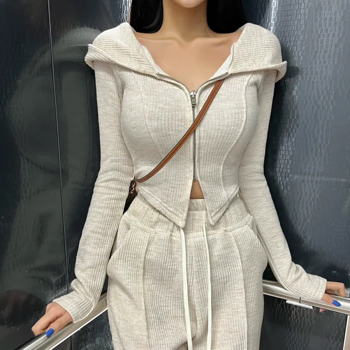 *봄ver* [MADE:컬러추가] #-3kg!! 슬림 빅후드ver.1 오프숄더 셋업 (5color) 슬림핏 크롭 후드집업 오프숄더집업 롱 와이드팬츠 트레이닝세트 상세 이미지 9