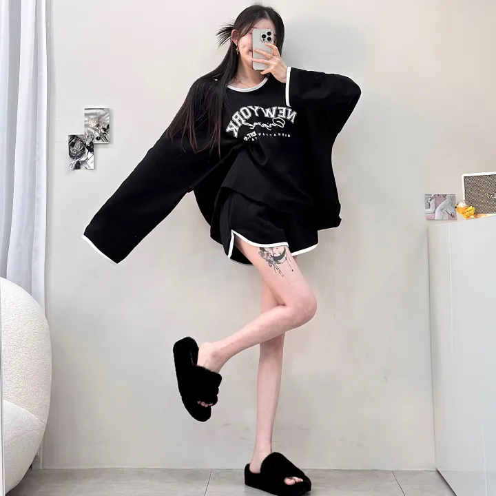 [여름까지/여리루즈핏] 밴티 나염 배색 라인 입술넥 오버핏 긴팔 티셔츠+밴딩 하이웨스트 돌핀 숏팬츠 투피스 트레이닝 세트 3color 상세 이미지 26